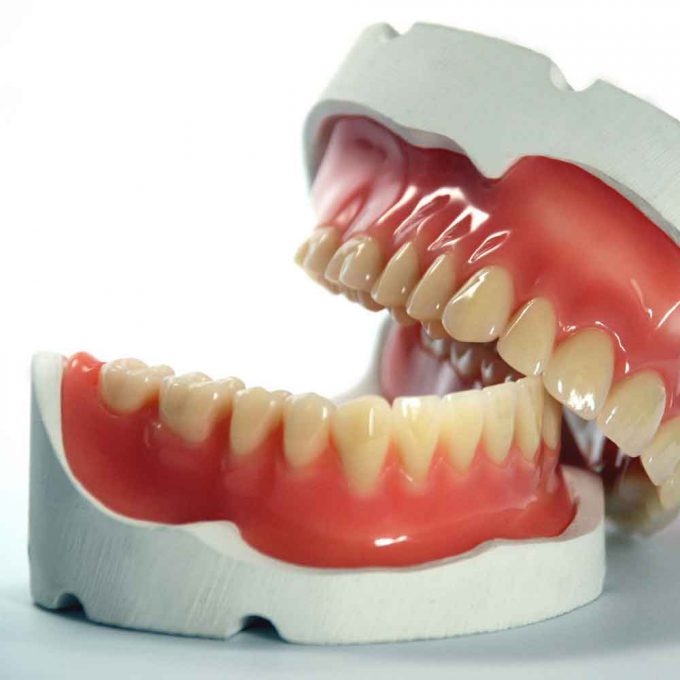 Protesi Dentaria Studio dentistico Di Conza Foggia